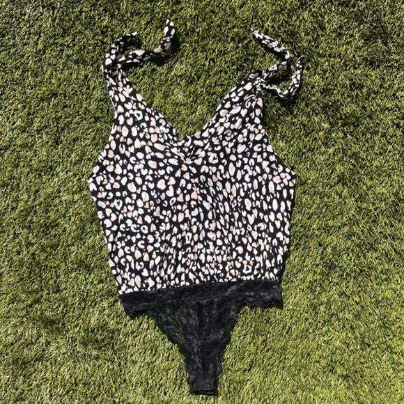 Free People Intimidately Bare It All Leopard Bodysuit One Piece Tank Top Size XS - Picture 1 of 12